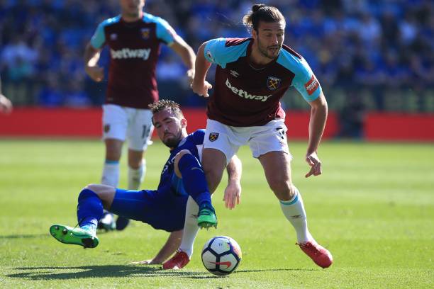 他不仅在比 他不仅在比